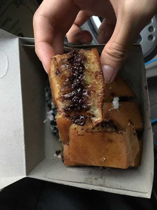 Martabak Manis Khas Bangka 1