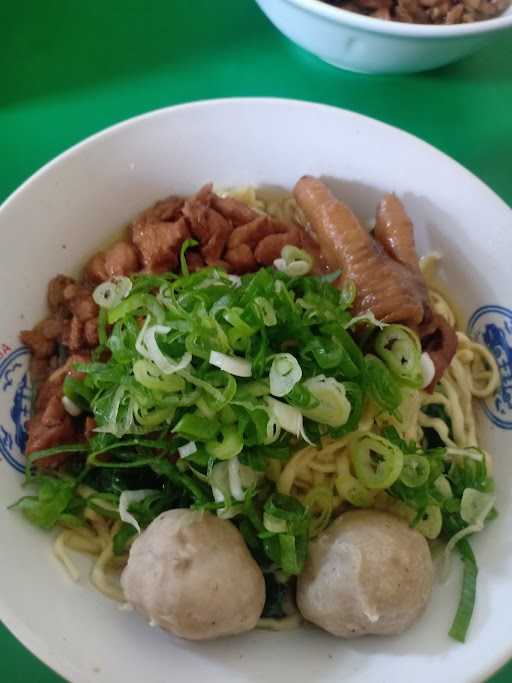 Mie Ayam & Bakso Pakde Mangun 5