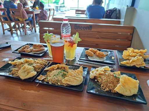 Mie Gacoan Bekasi - Juanda 8