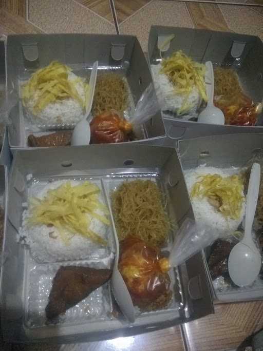 Nasi Uduk Bw (Nasi Uduk & Nasi Kuning) 8