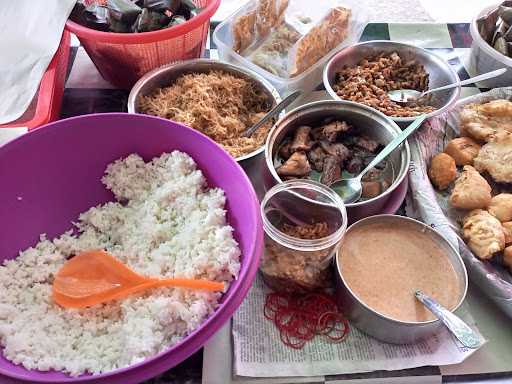 Nasi Uduk Mak Awenk 3