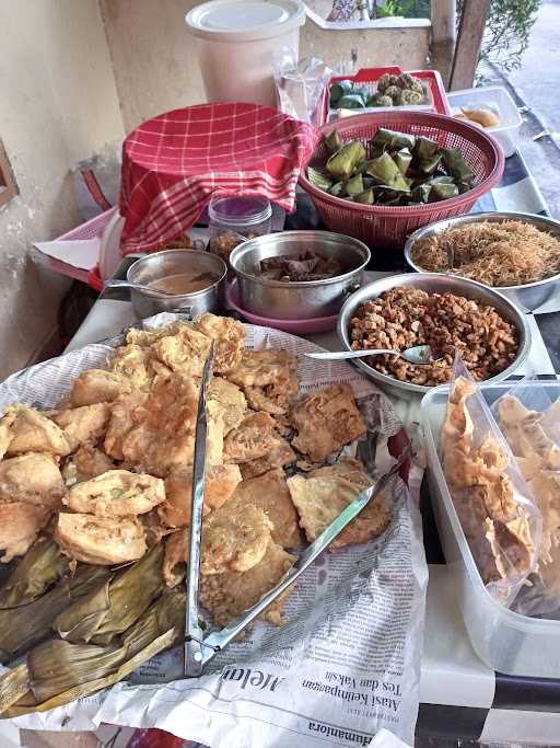 Nasi Uduk Mak Awenk 1