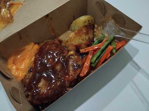 Warung Chicken Steak Mami Sailormoon 2