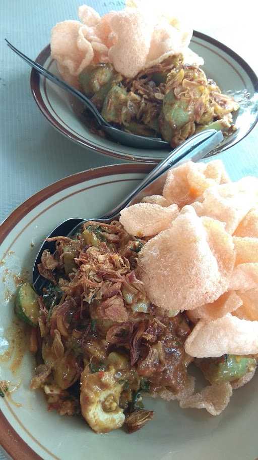 Warung Gado-Gado Mpok Ida 4