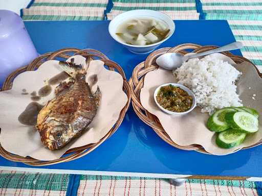 Warung Makan Tenda Merah 4