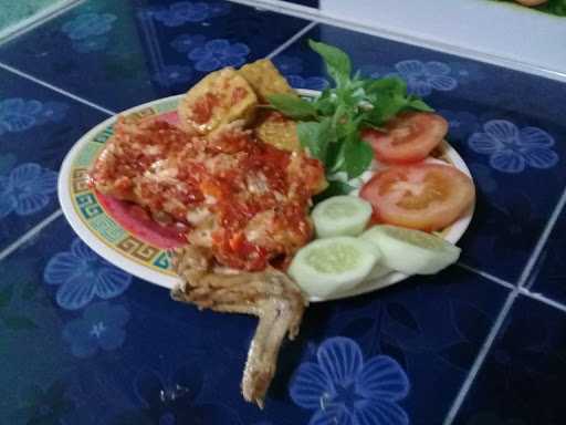 Ayam Penyet Mb Lekha 1