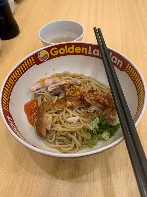 Golden Lamian Transpark Juanda Bekasi 3