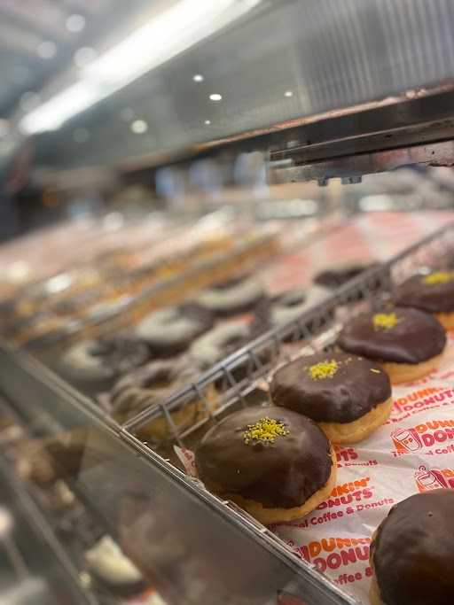 Dunkin Donut’S Golden City Bekasi 5