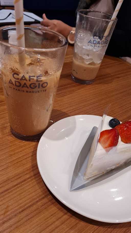 Paris Baguette - Summarecon Mall Bekasi 4