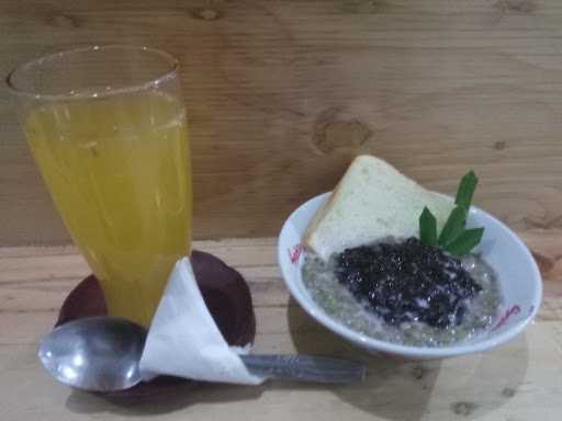 Warung Kopi & Laundry Chapoenk 4