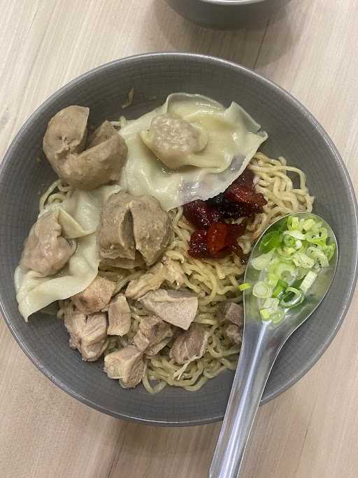 Bakmi Siantar Kofei - Summarecon Mall Bekasi 8