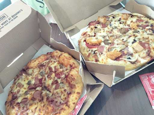 Domino'S Pizza 8