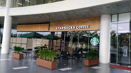 Starbucks Airporthub 8