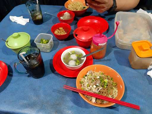 Bakmi Tenda Biru 3