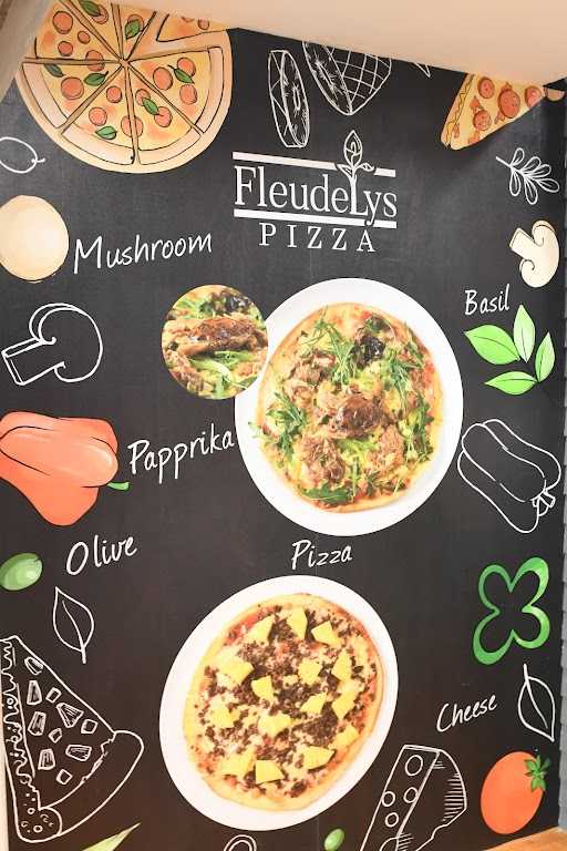 Fleudelys Pizza 8