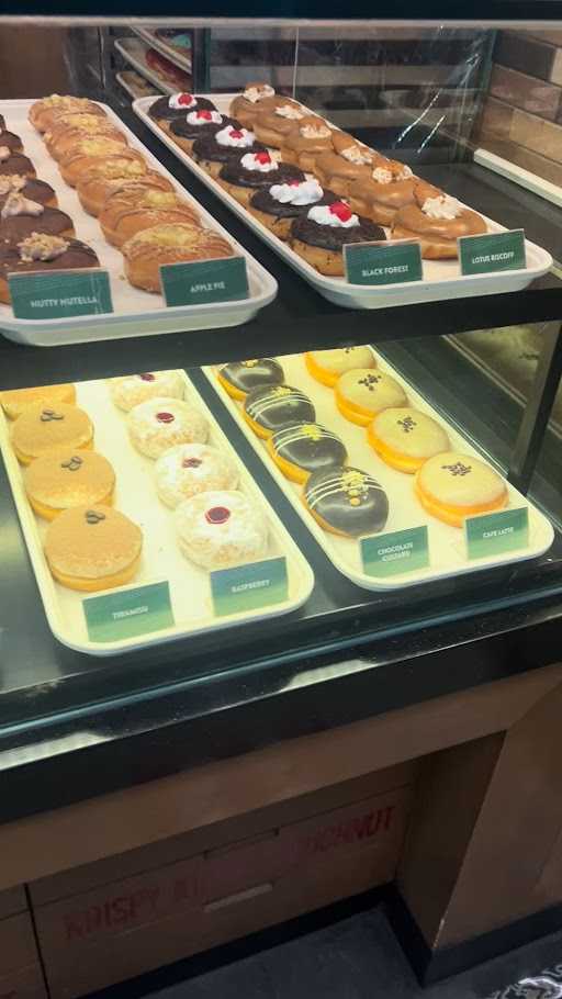 Krispy Kreme Cafe Terminal 3 10