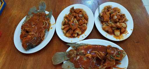 Pondok Seafood Harry 7