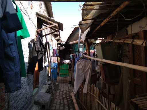 Warung Nasi Bang Zai. Rt Pandi Tenda 8