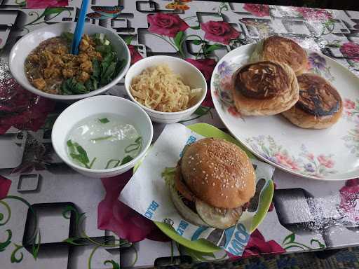 Mie Ayam Dan Burger Caplang 3