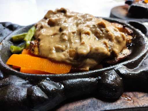 Steaky Steak Batam 3