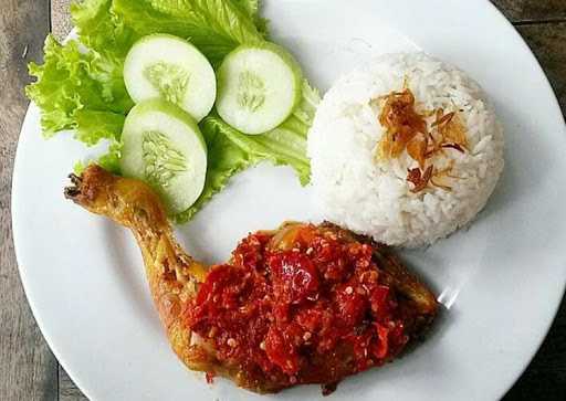 Penyetan Nostalgic Spicy Sauce 9