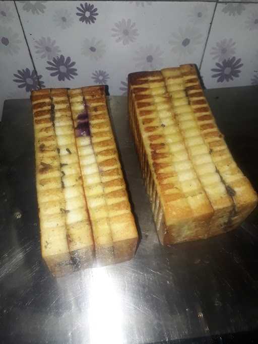 Roti Bakar Noni 1