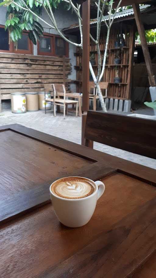 Hanacara Coffee - Roastery 3