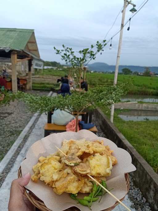 Angkringan Kopi Kaboon Berbah 4