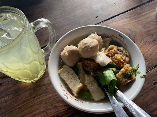 Bakso Baskom Pusat ( Bakso Komplit ) 10