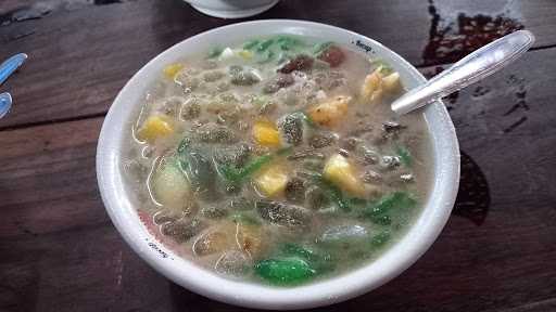 Bakso Baskom Pusat ( Bakso Komplit ) 9