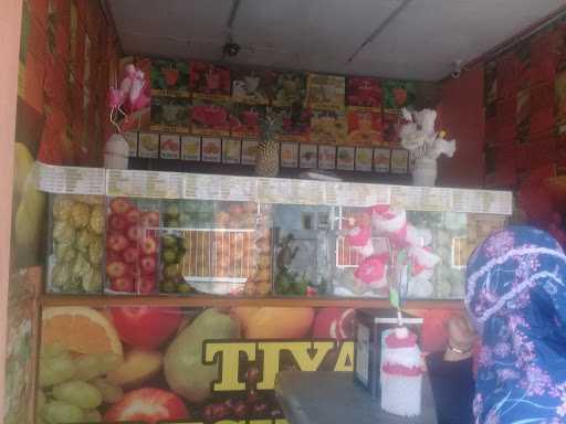 Tiya Fresh Juice 6