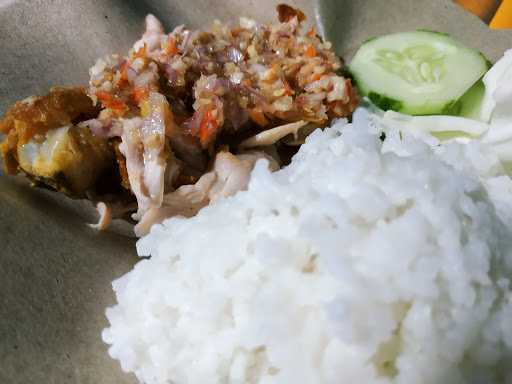 Ayam Geprek Prasmanan Pak Yadi 7