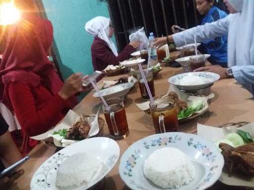 Bebek Goreng Tiara 1