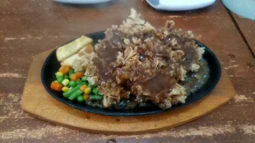 Kaget Steak & Coffee Cafe 10