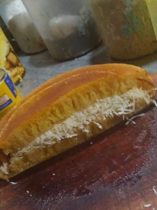 Martabak MadaniMas Tiyo 3