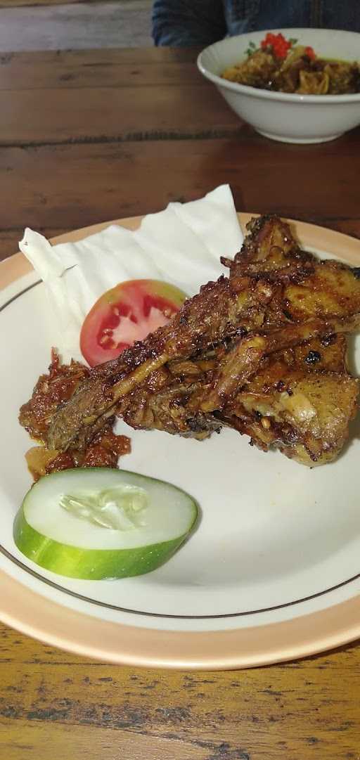 Warung Makan Watu Gede 4