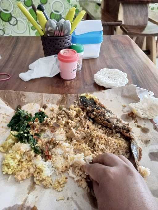 Warung Masakan Nasi Padang Rajo Minang 1