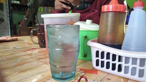 Warung Mie Ayam Bakso Waru Doyong Mbah Suro 3