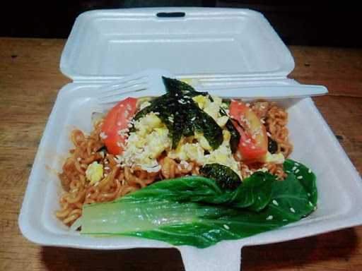 Kedai Santay 10