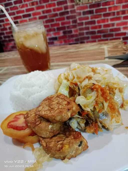 Ayam Geprek Kangkung 3