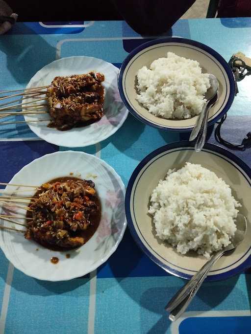 Sate Dan Gule Moro Asih 1