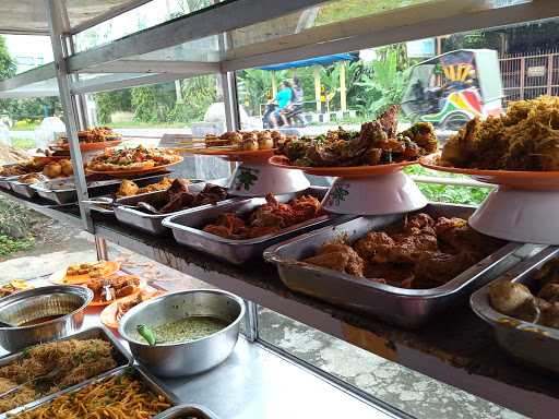 Waroeng Nasi Lontong Buk Erna 1