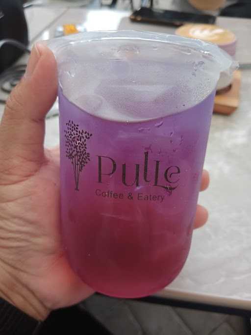 Pulle Coffee & Eatery 1