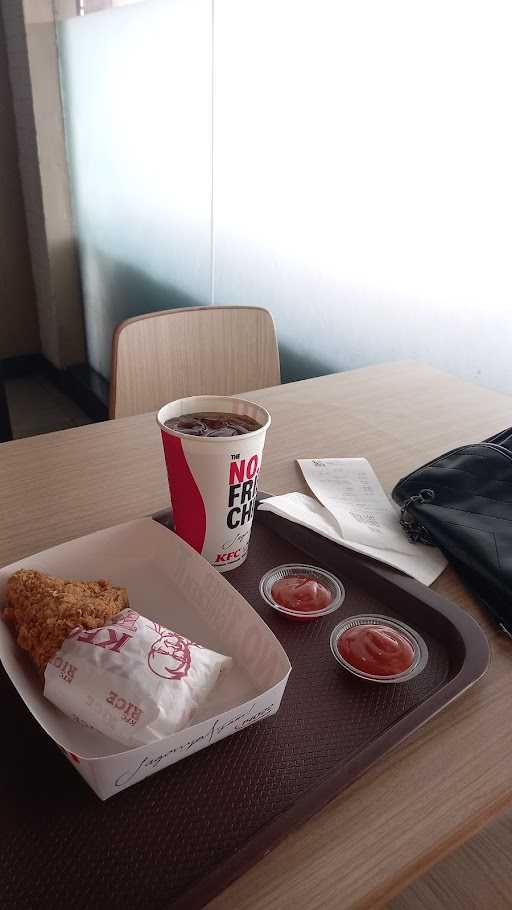 KFC - Suzuya Binjai 9