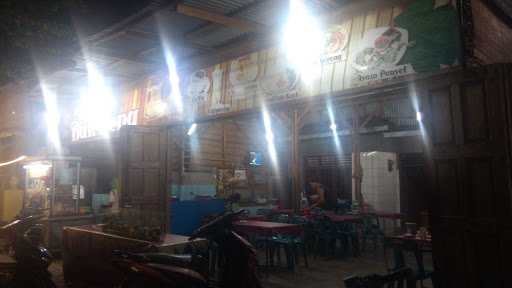 Warung Buk Neng 6