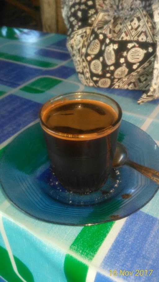 Warung Kopi Jamil. 1