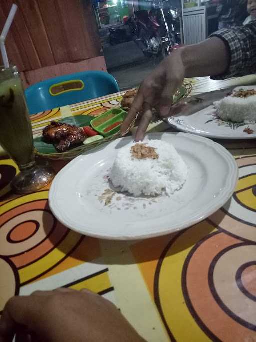 Warung Mbak Yus 6