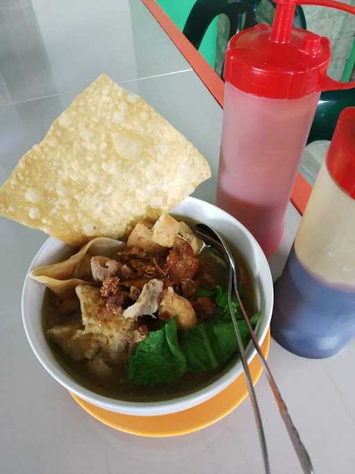 Ada Bakso 8