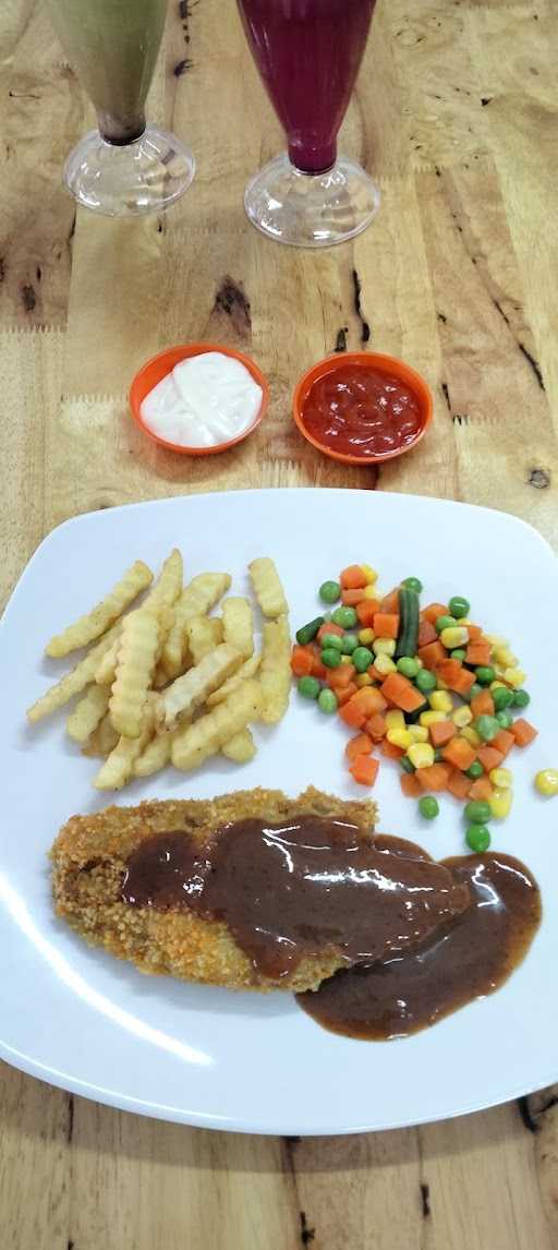 Home Steak Fried Chicken Cafe 8