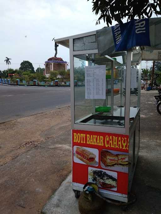 Roti Bakar Cahaya 2